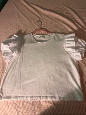 Zara White Ruffle Sleeve Top